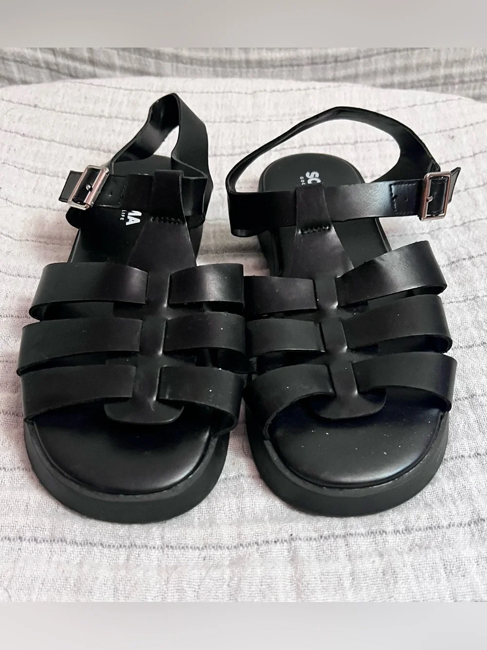 Girl’s Black Strappy Fisherman Sandals with Buckle